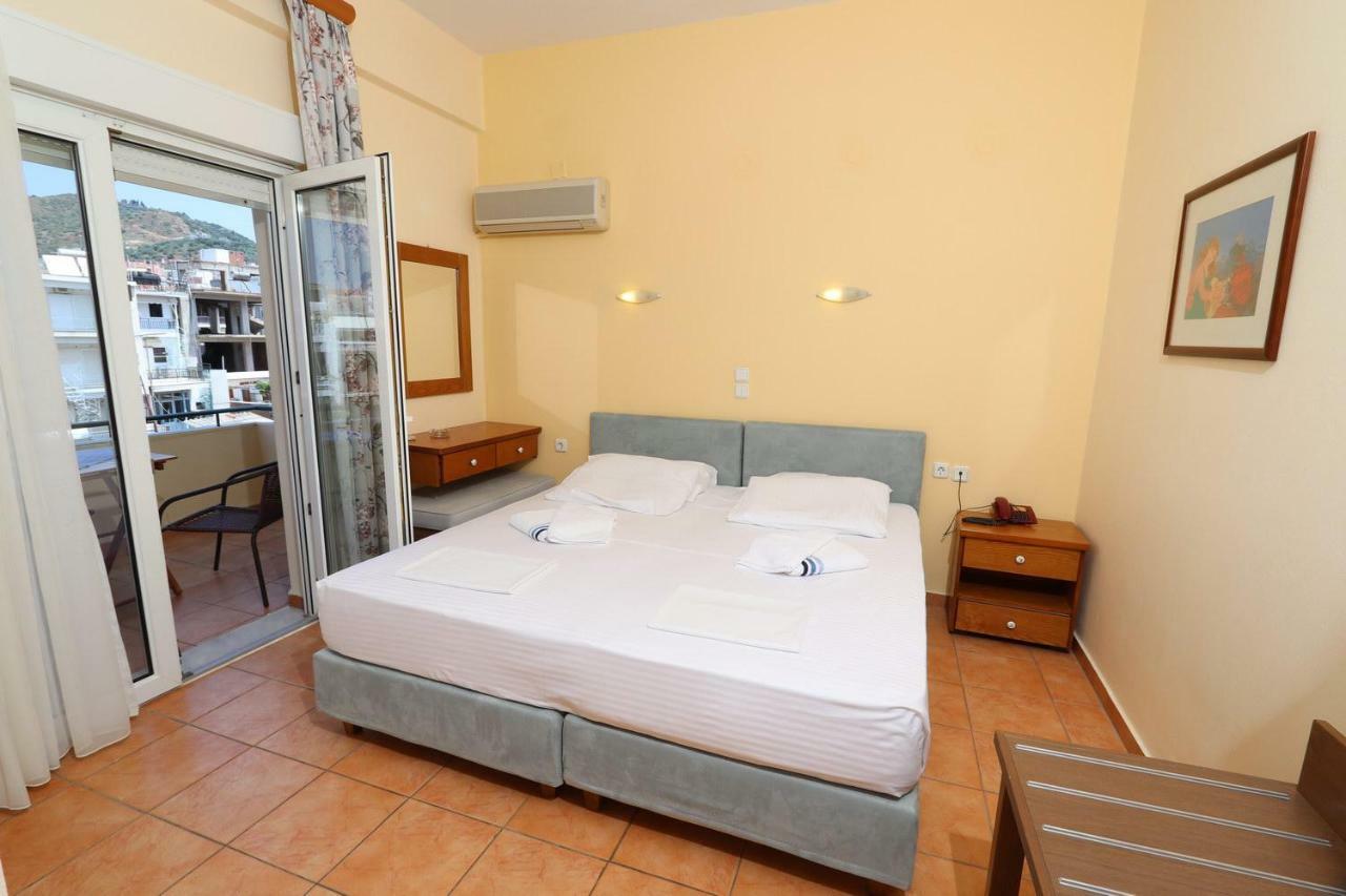 Aparthotel G. Kiapekou Loutra Edipsou  Exterior foto