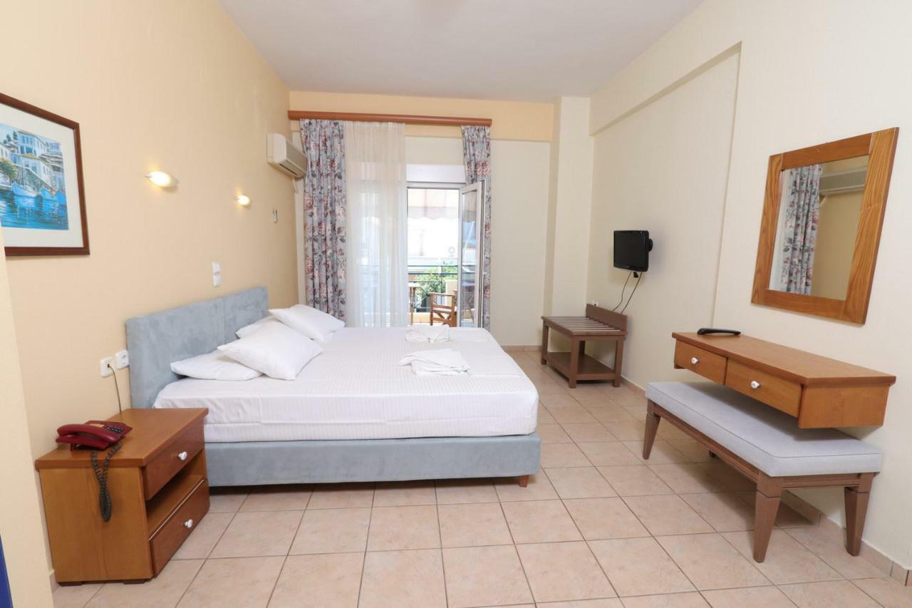 Aparthotel G. Kiapekou Loutra Edipsou  Exterior foto